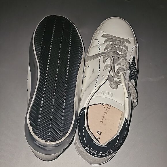 Golden Goose G448 Men\'s White Lace Up Low Top Flat Sneaker Shoes Size 42 main image 14